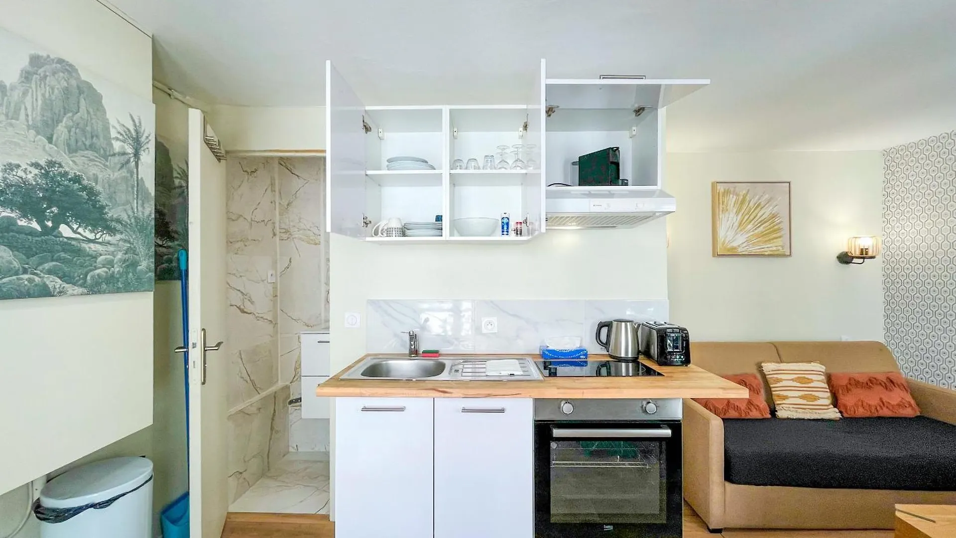 163 - Urban Studio In Paris