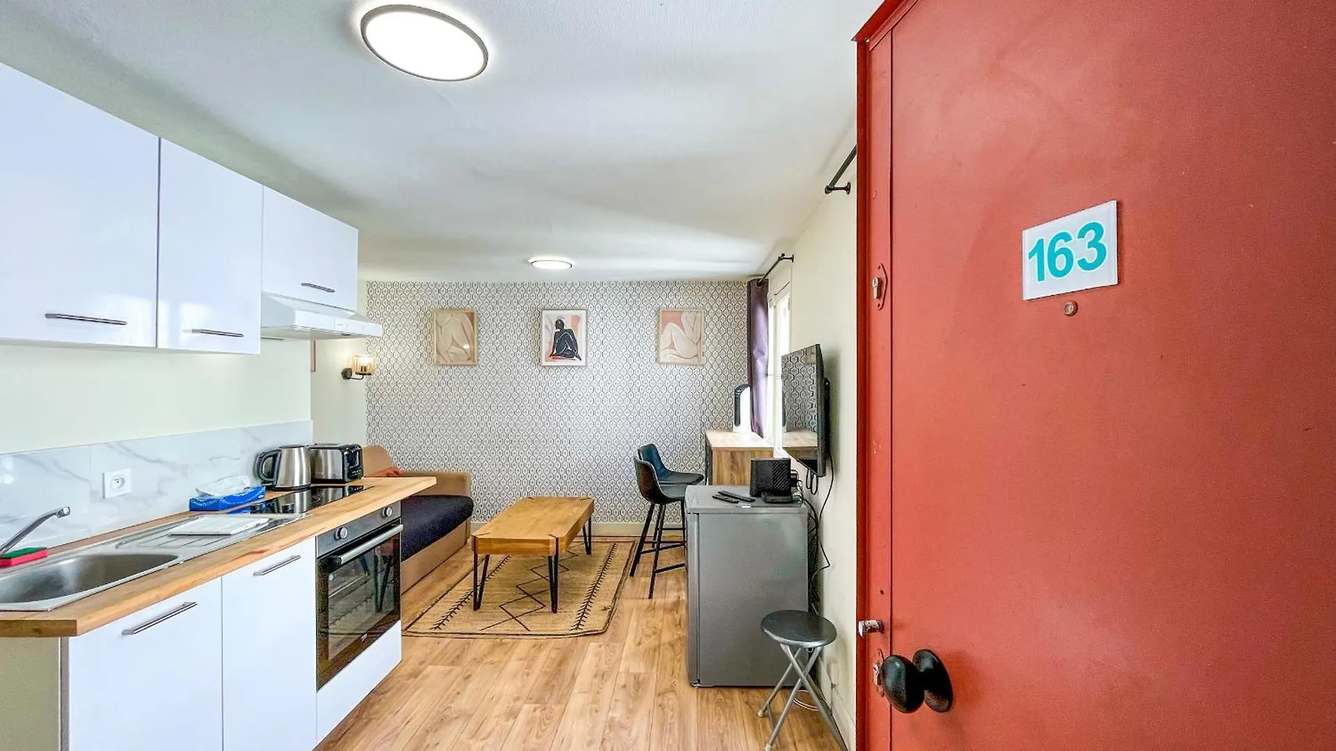 163 - Urban Studio In Paris